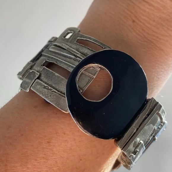 NES bracelet - Picture 3 of 4